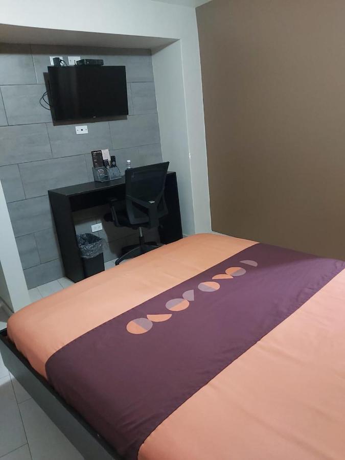 Hotel Casa Cacho Tijuana Esterno foto