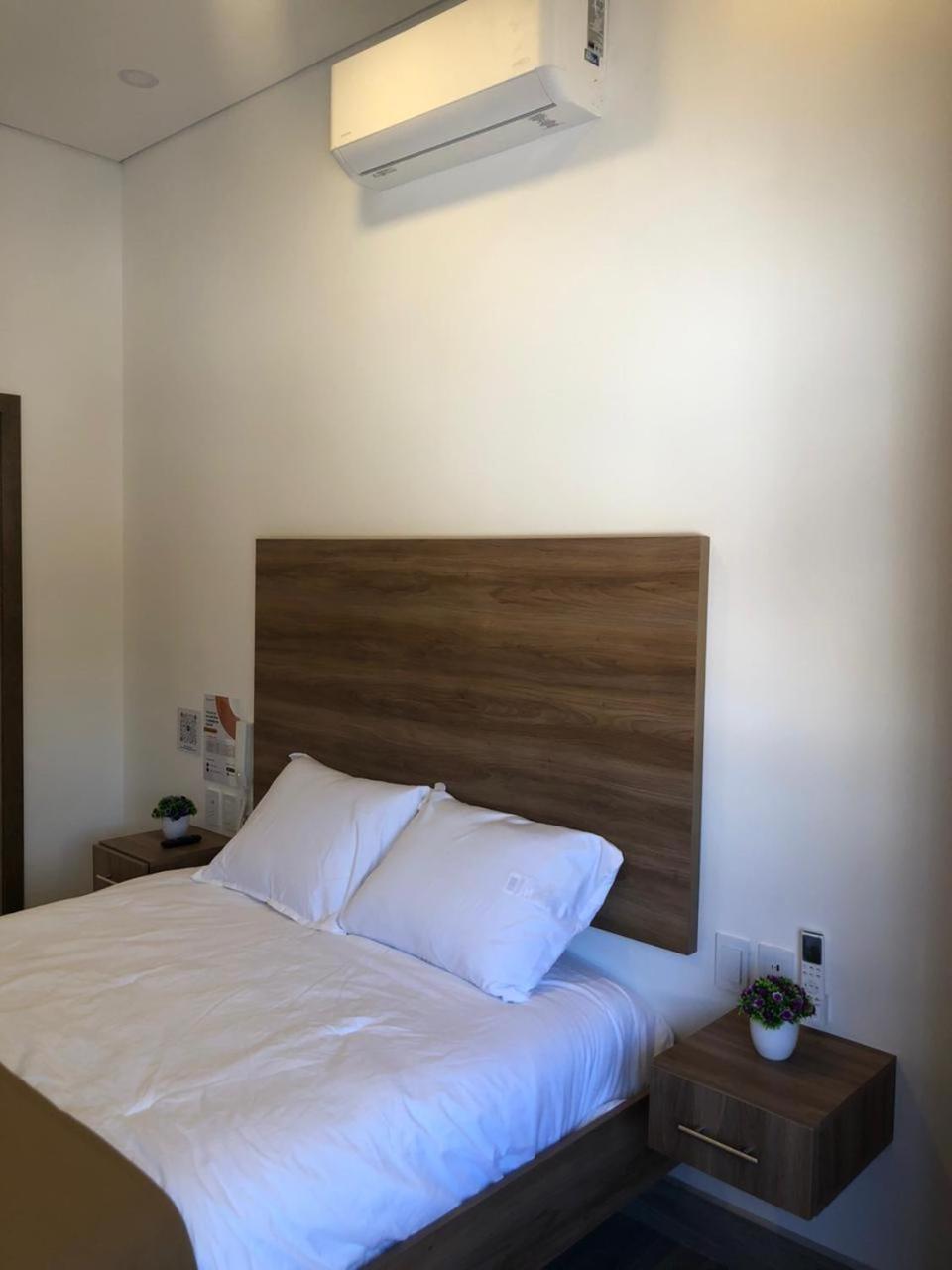 Hotel Casa Cacho Tijuana Esterno foto